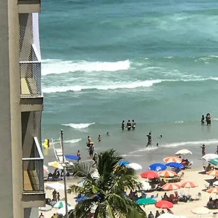 Apartamento temporada Pitangueiras-3